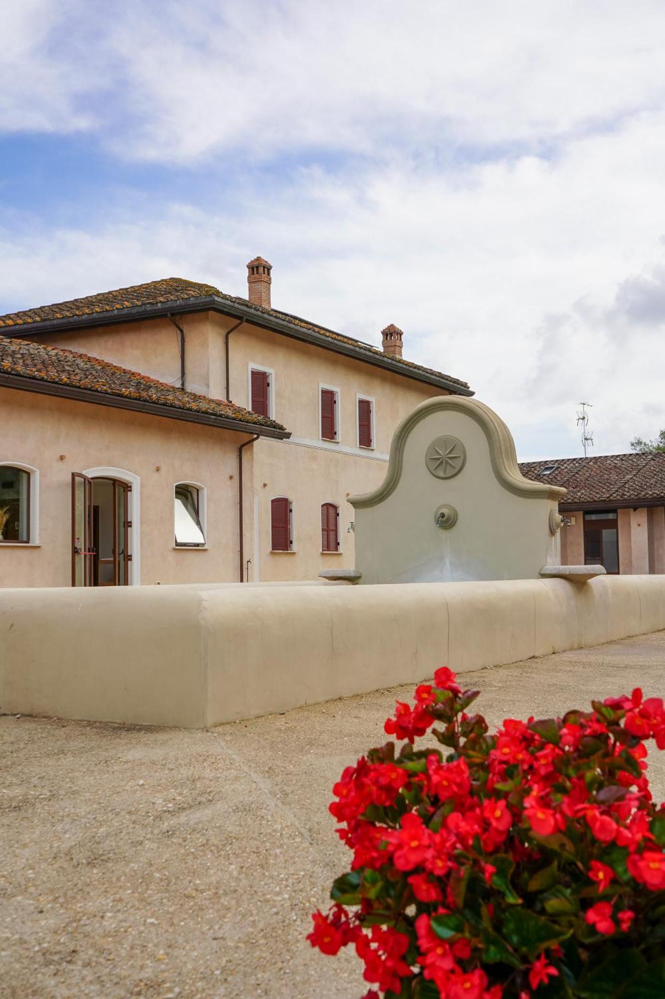 Borgo Pallavicini Mori Villa Roma Exterior foto